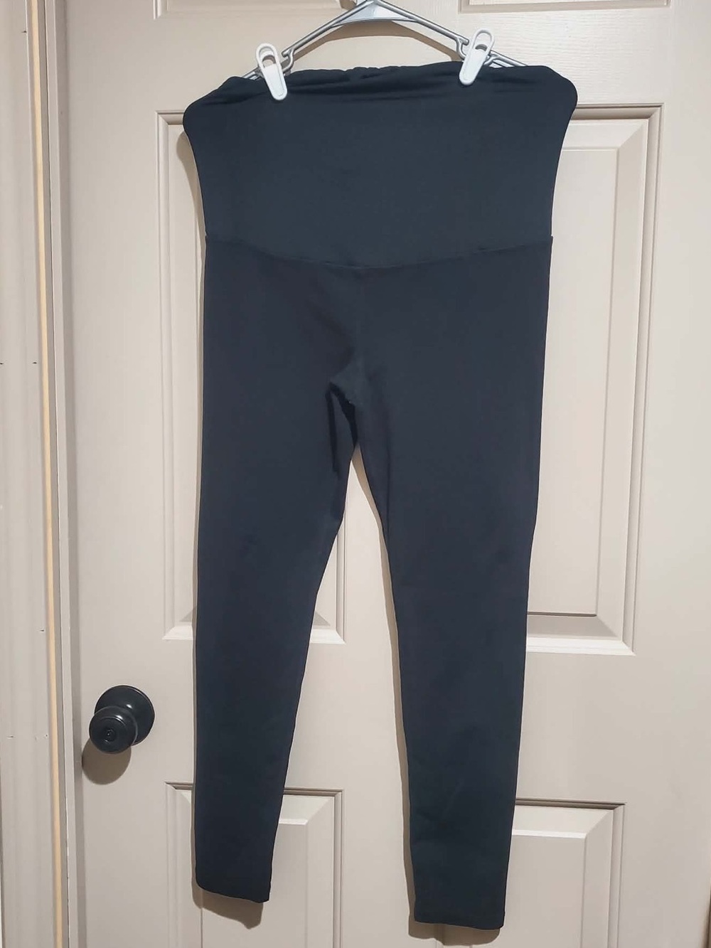 BeMaternity Black High-Waist Maternity Leggings